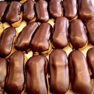 ÉCLAIRS